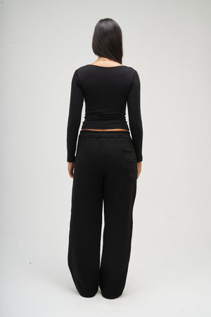Women – Black Long Sleeve Square Top – Seemly Essentials