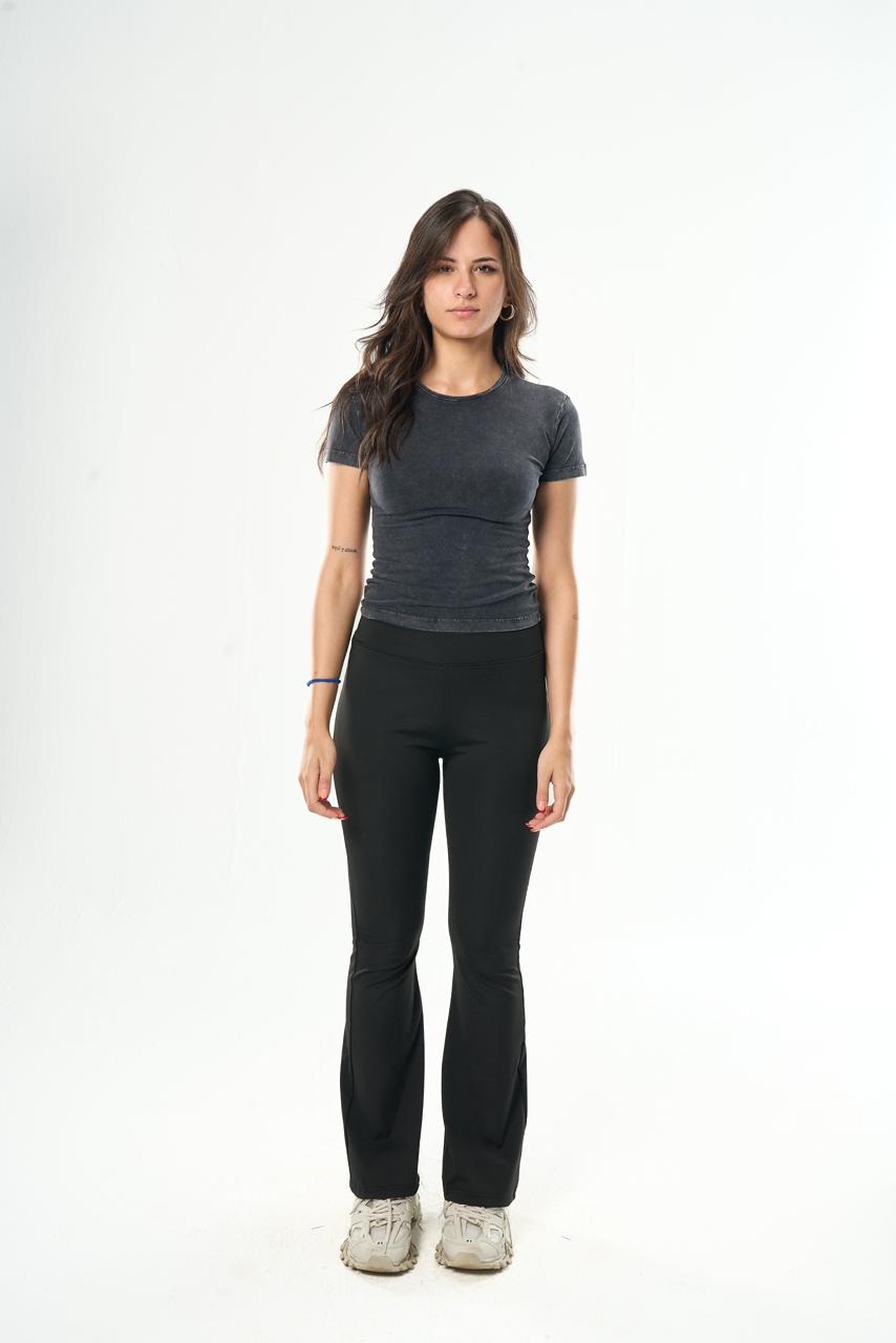 Women – Black Yoga Pants – Seemly Essentials
