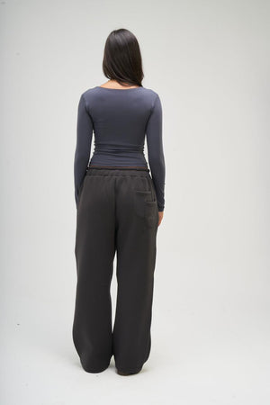 Women – Dark grey Long Sleeve Square Top – Seemly Essentials