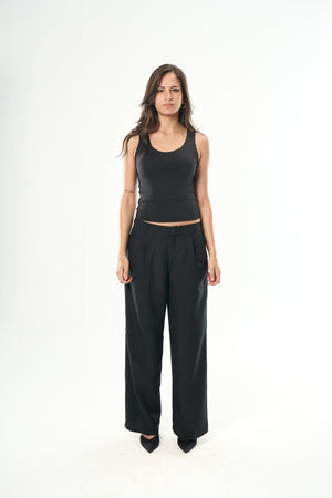Women – Black Tank Top – Seemly Essentials