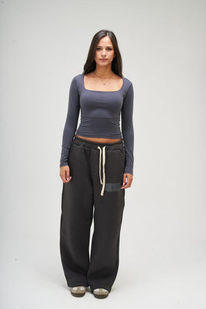 Women – Dark grey Long Sleeve Square Top – Seemly Essentials
