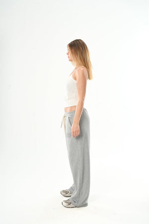 Women – White Spaghetti Strap Top – Seemly Essentials