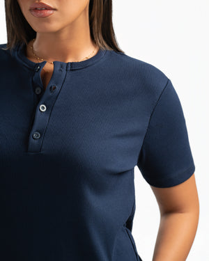 Women – Essential Henley in Navy, detail close-up (cover)