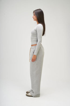 Women – Light grey Long Sleeve Round Top – Seemly Essentials