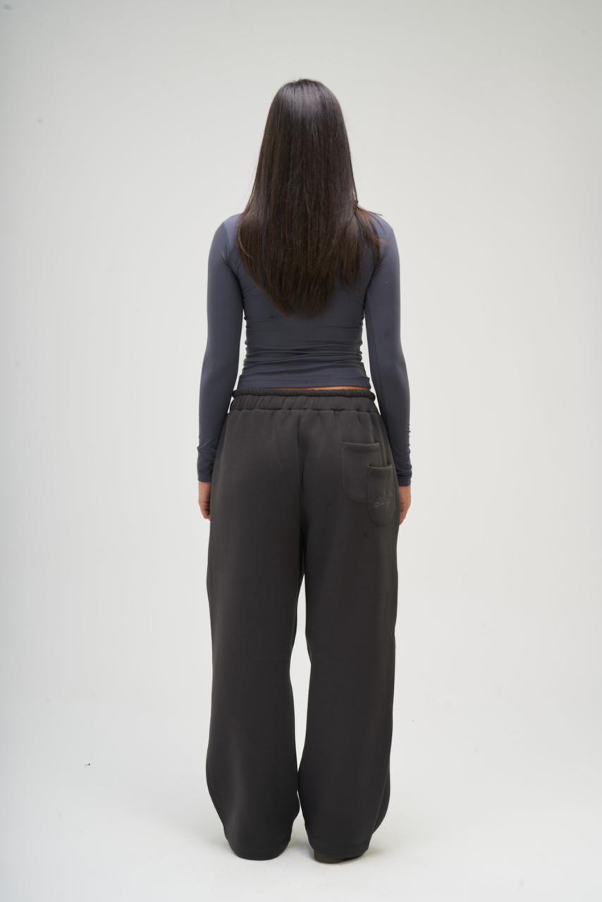 Women – Dark grey Long Sleeve Round Top – Seemly Essentials