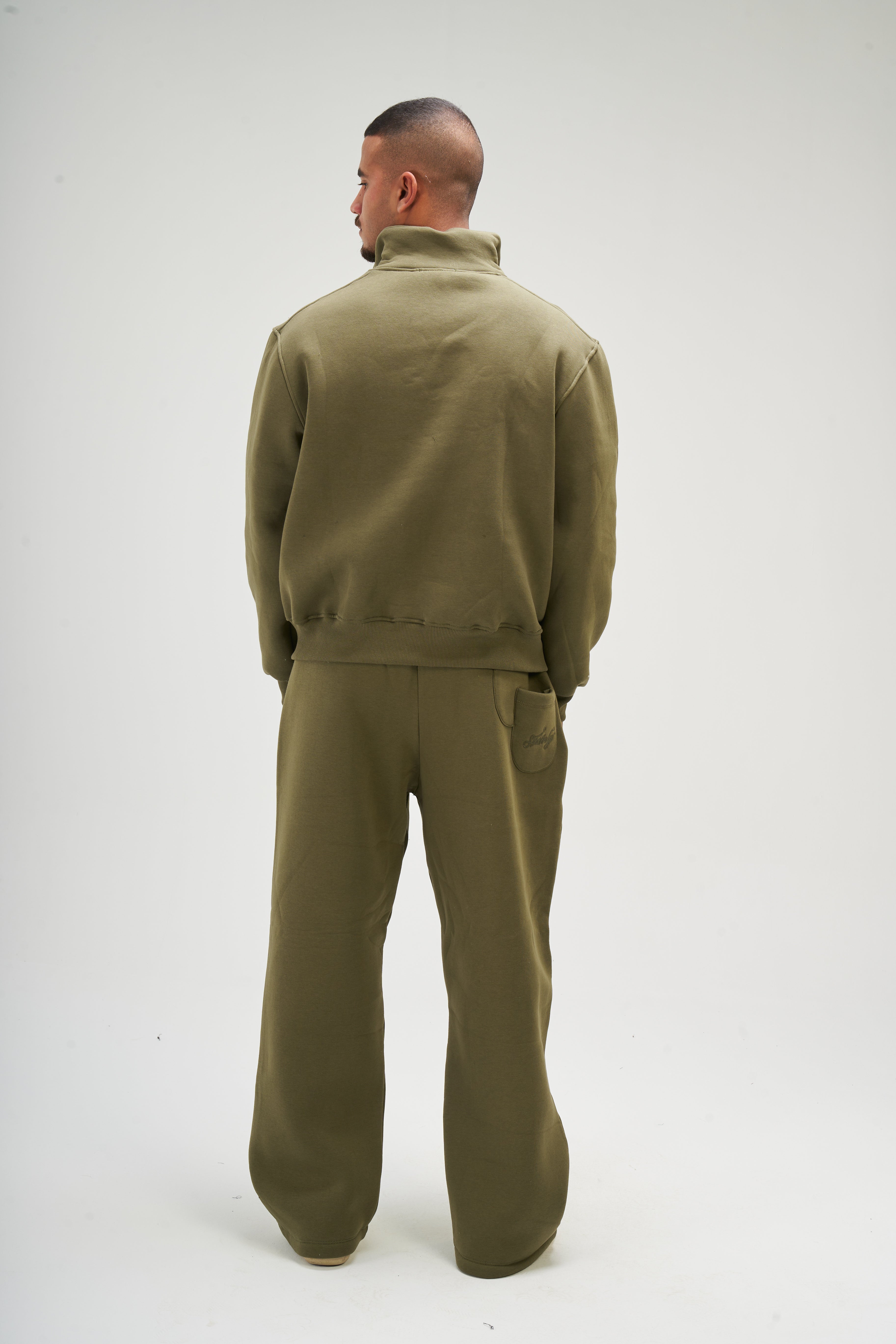 Men – Olive Q-Zip – Seemly Essentials