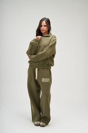 Women – Olive Q-Zip – Seemly Essentials