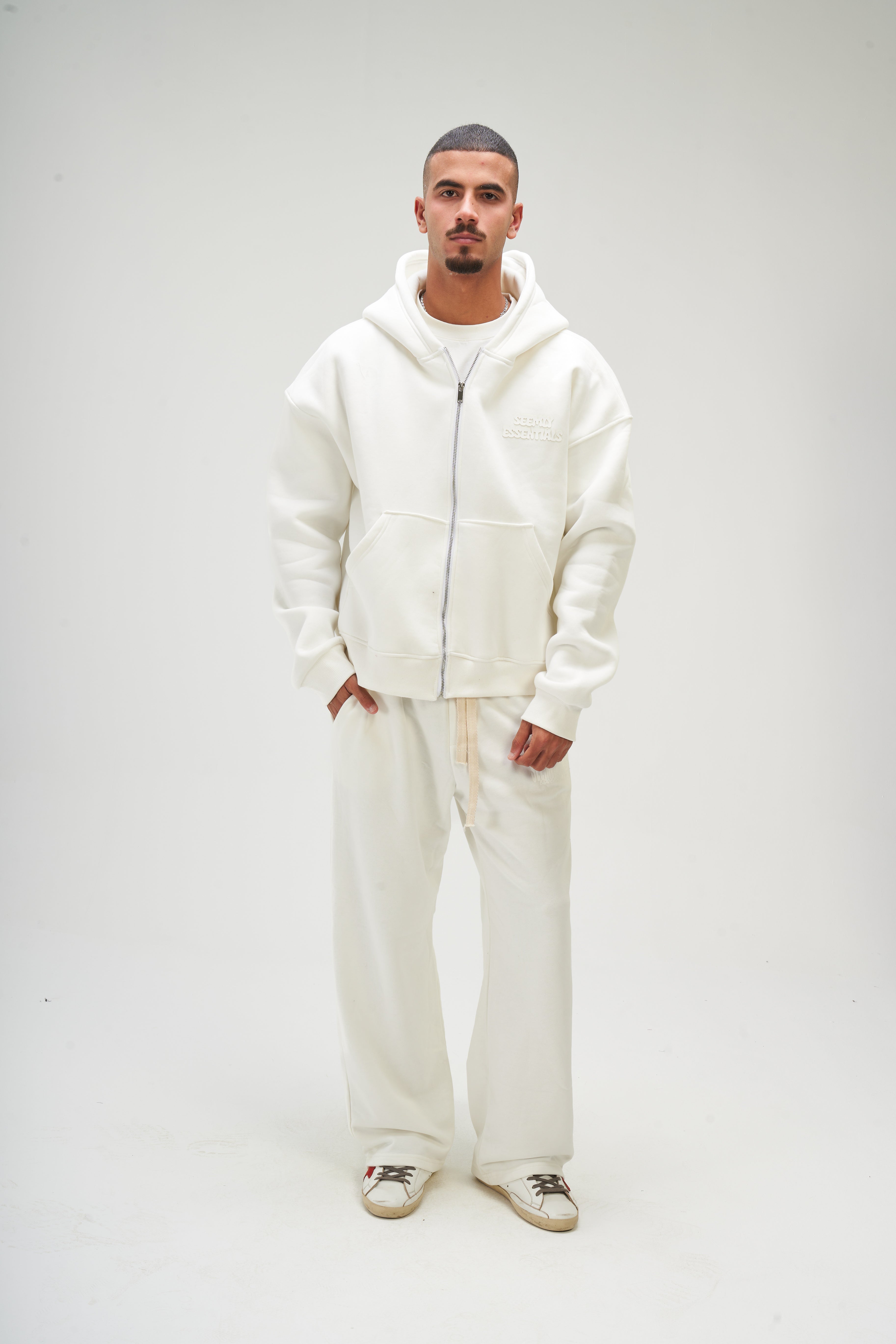 Men – White Zip-Up Hoodie – Seemly Essentials