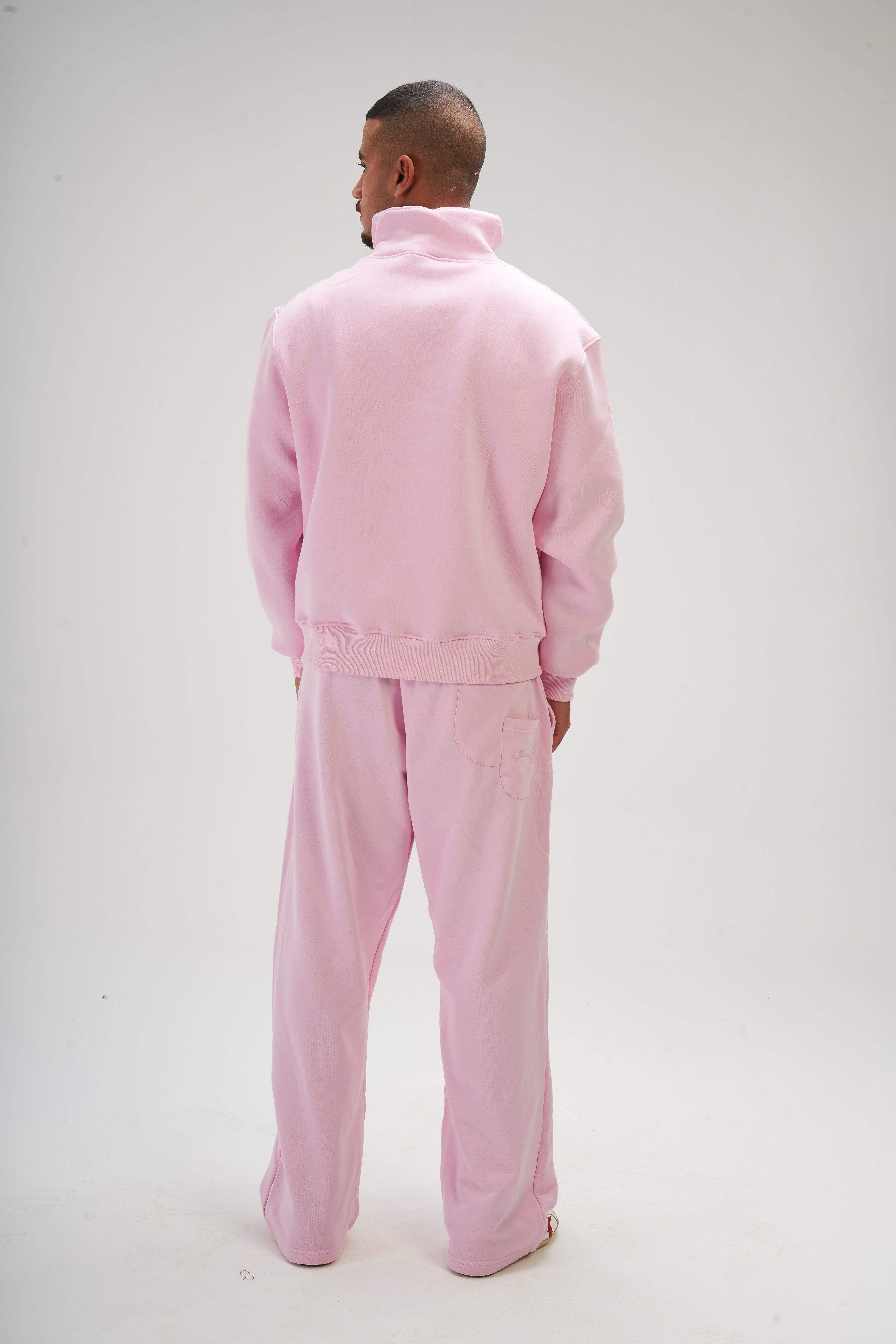 Men – Pink Q-Zip – Seemly Essentials