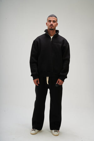 Men – Black Q-Zip – Seemly Essentials
