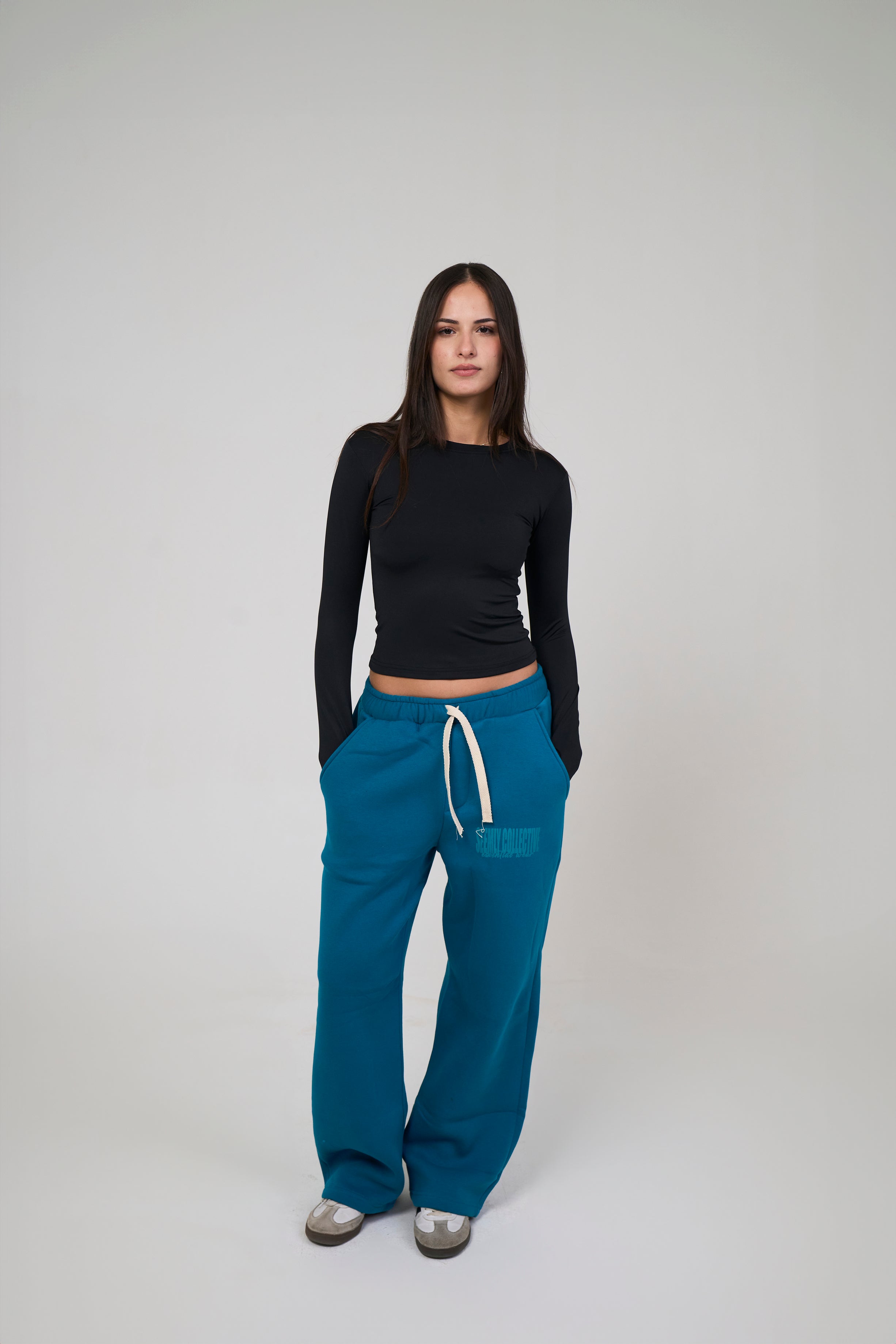 Women – Teal Blue Winter Sweatpants – Seemly Essentials