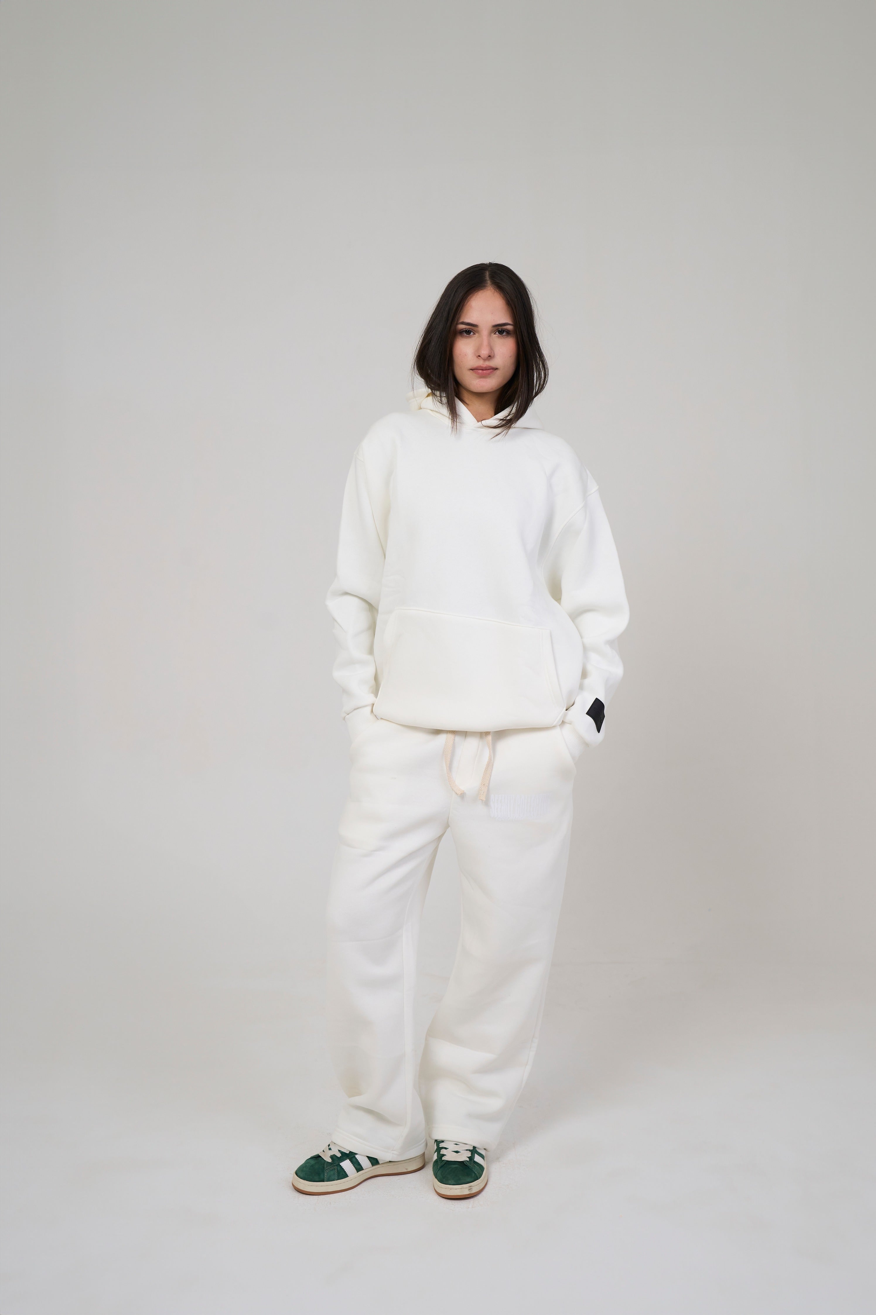 Women – White Basic Hoodie – Seemly Essentials