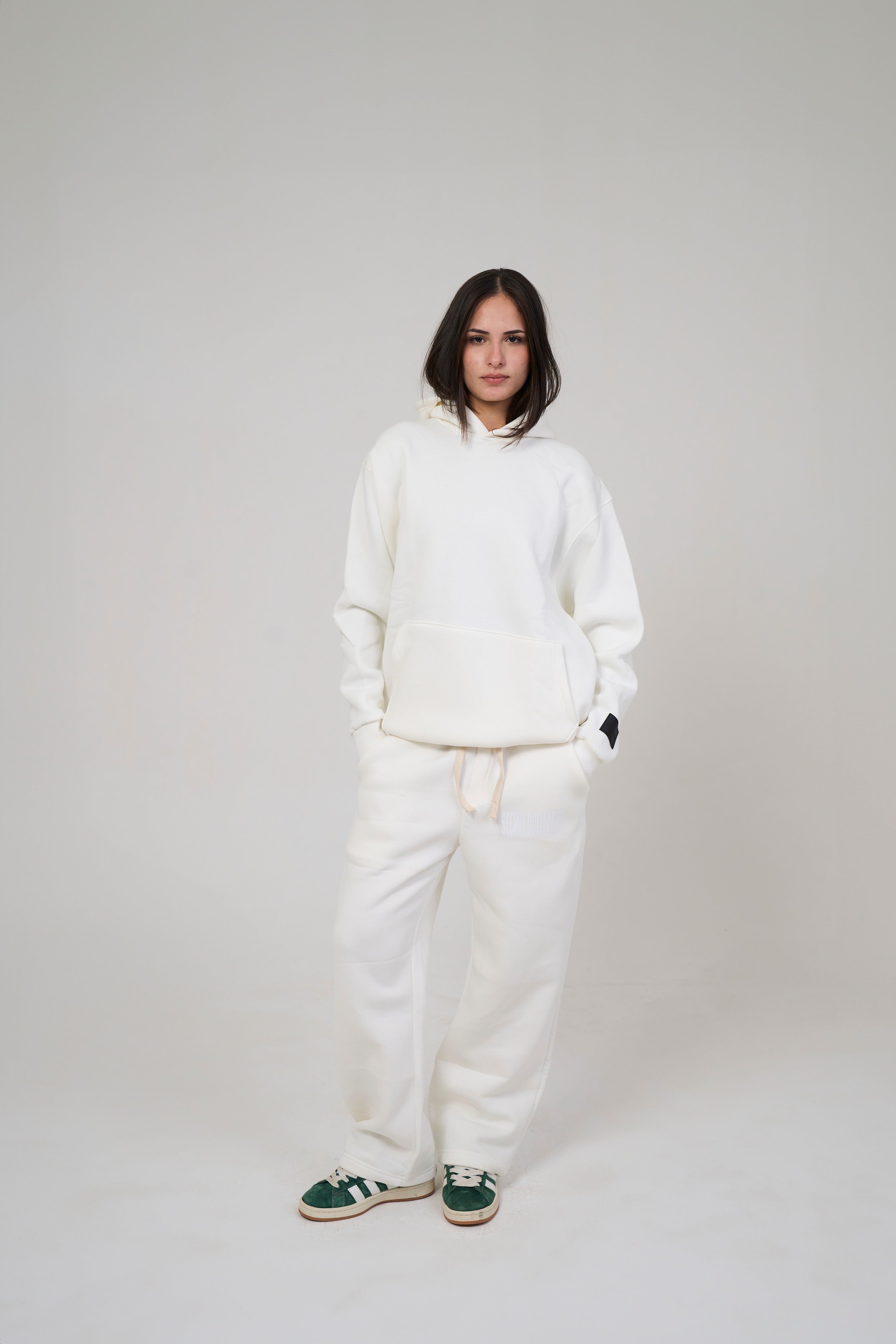 Women – Off White Winter Sweatpants – Seemly Essentials