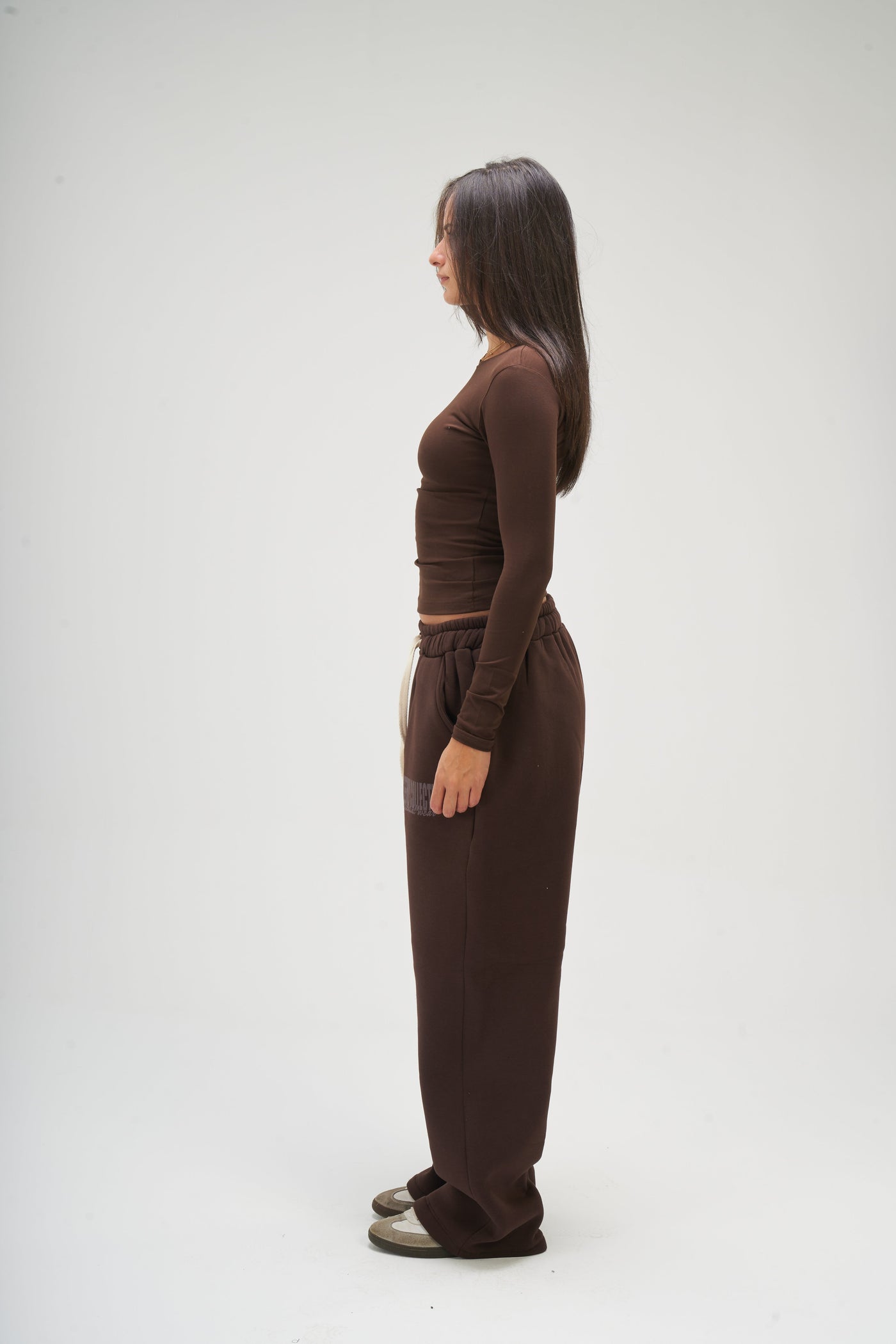 Brown Long Sleeve Round Top