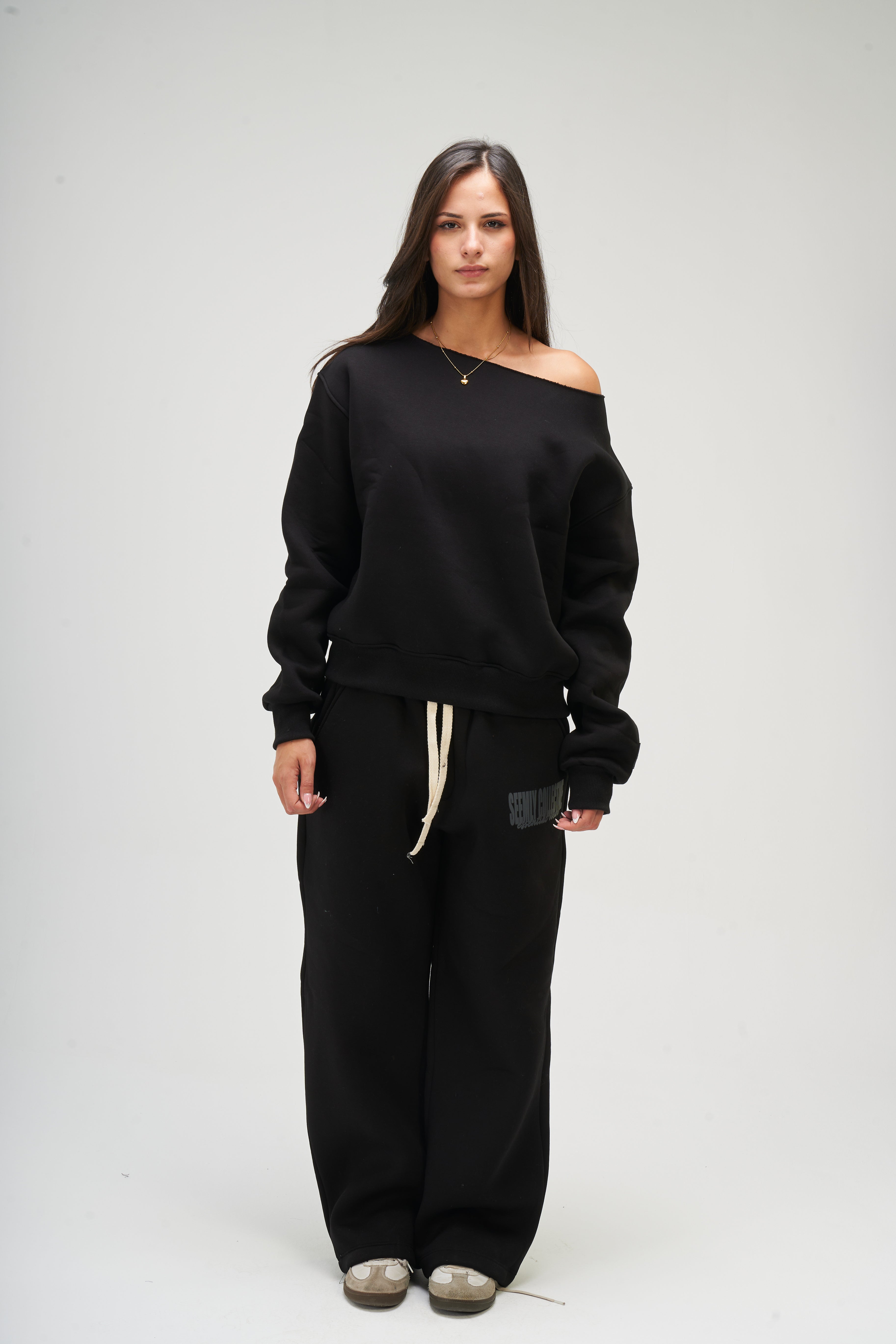 Women – Black Off Shoulder – Seemly Essentials