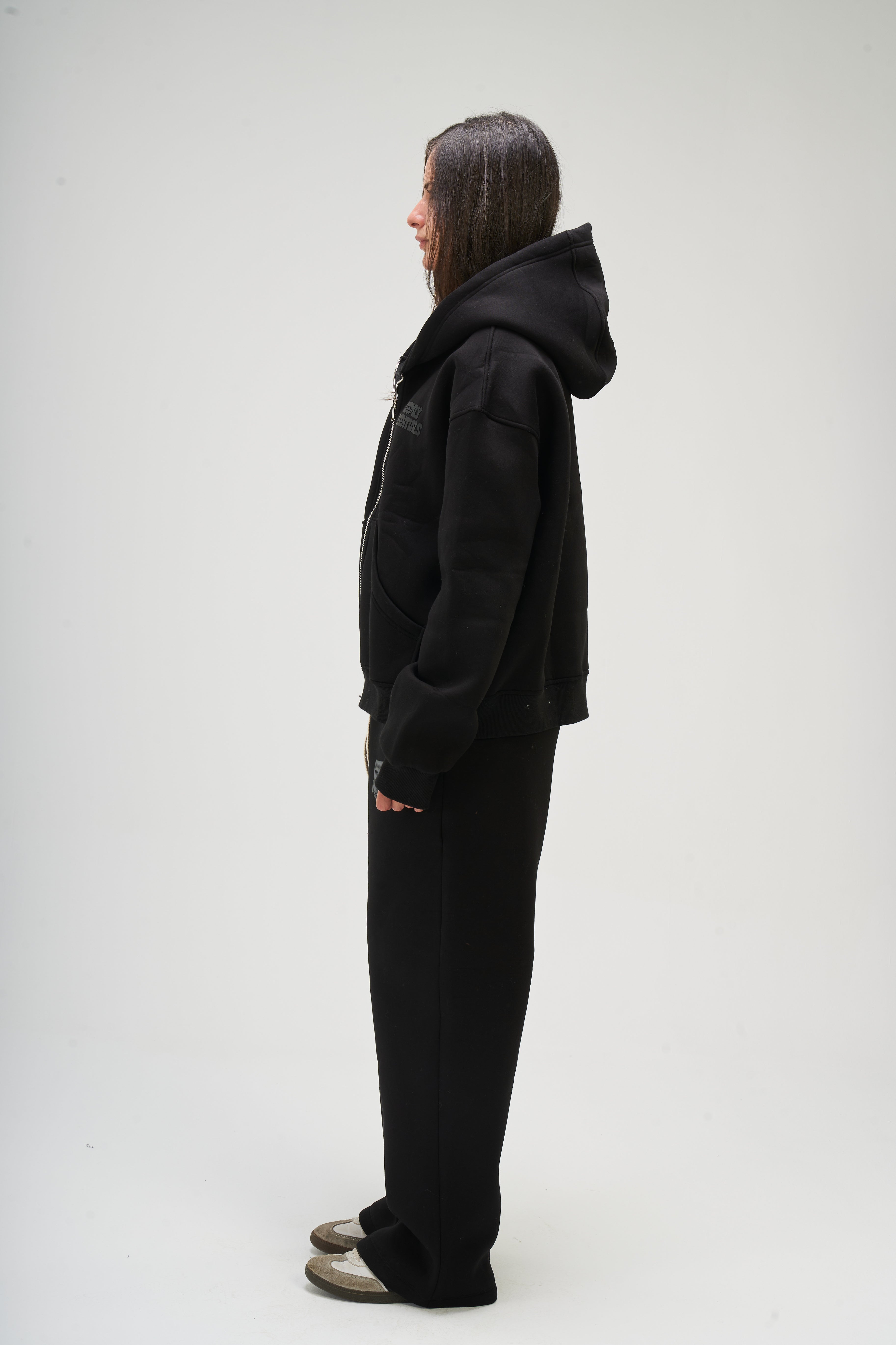 Women – Black Zip-Up Hoodie – Seemly Essentials