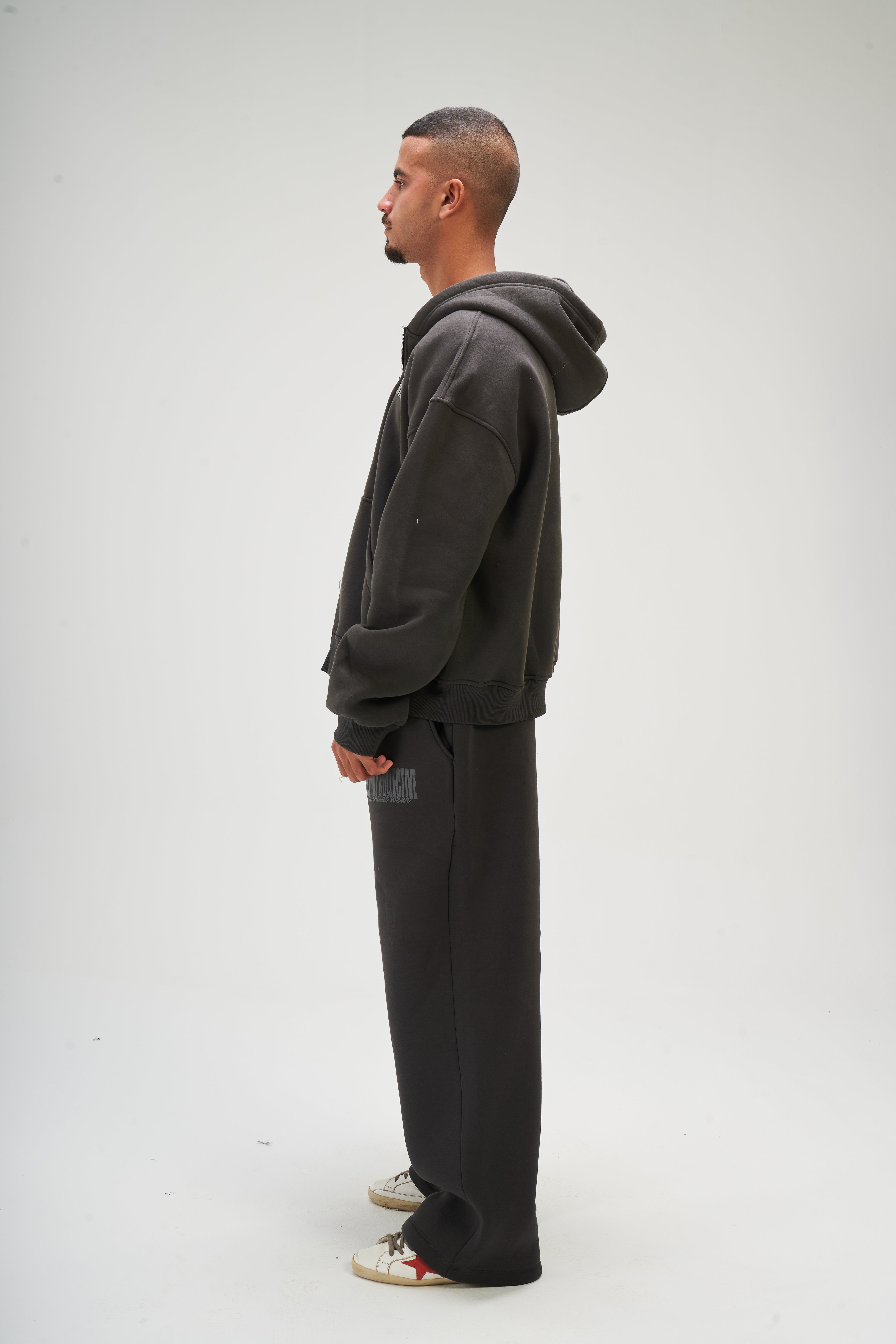 Men – Dark Grey Zip-Up Hoodie – Seemly Essentials