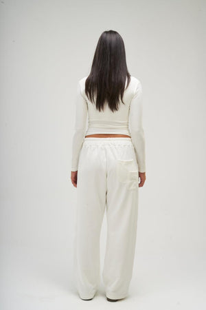 Women – White Long Sleeve Square Top – Seemly Essentials