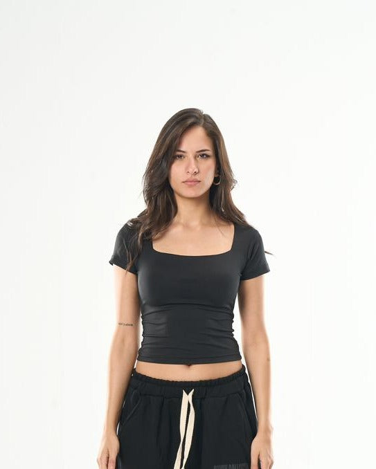 Black Square Top – Seemly Essentials