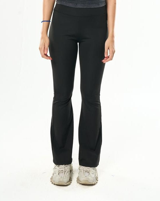 Black Yoga Pants – Seemly Essentials