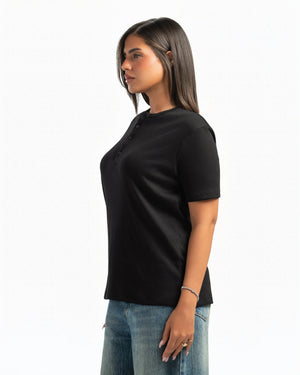 Women – Essential Henley in Black, side view (cover)