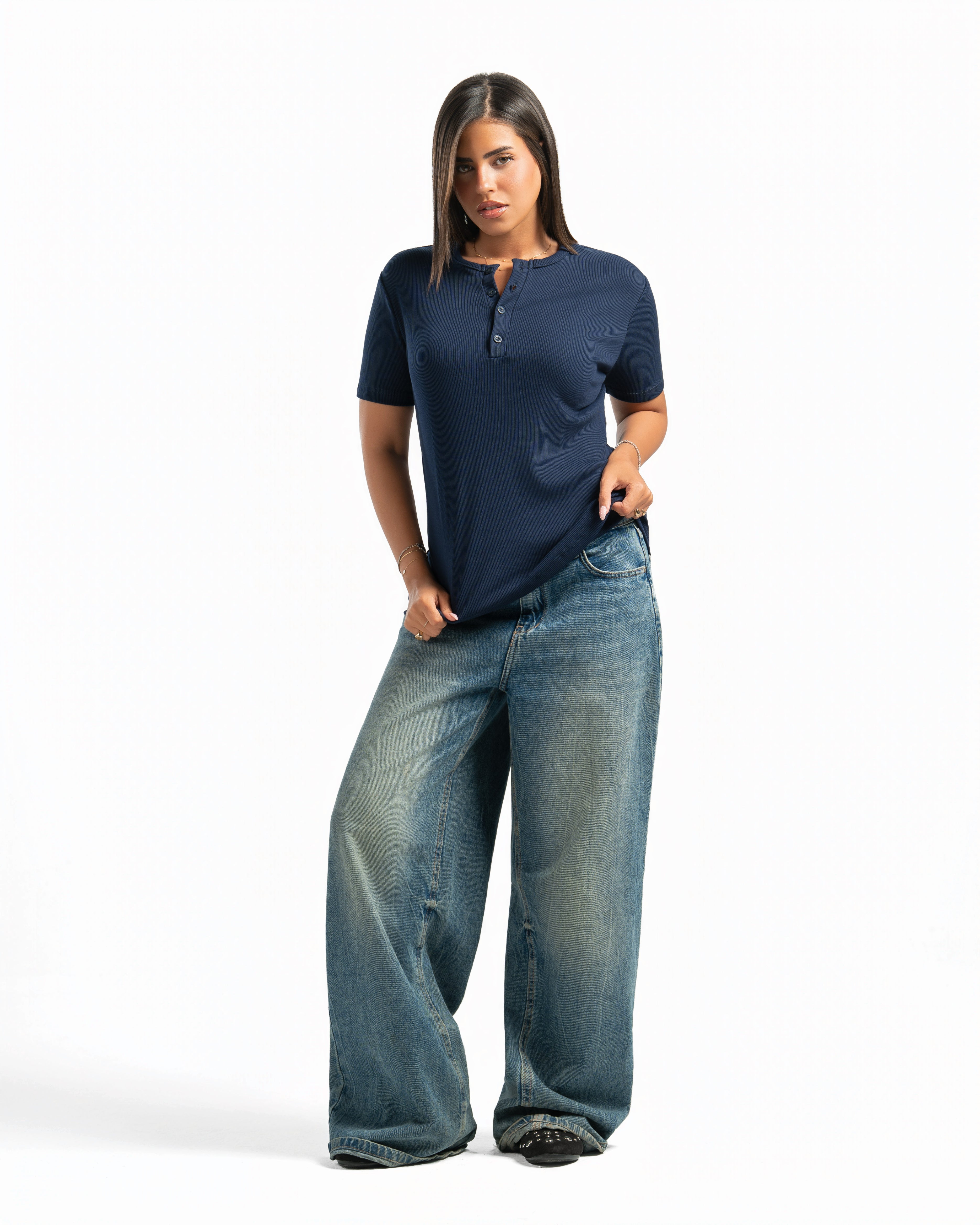 Women – Essential Henley in Navy, full-length