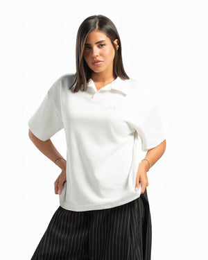 Women – Open-Collar Polo in White, styled (cover)