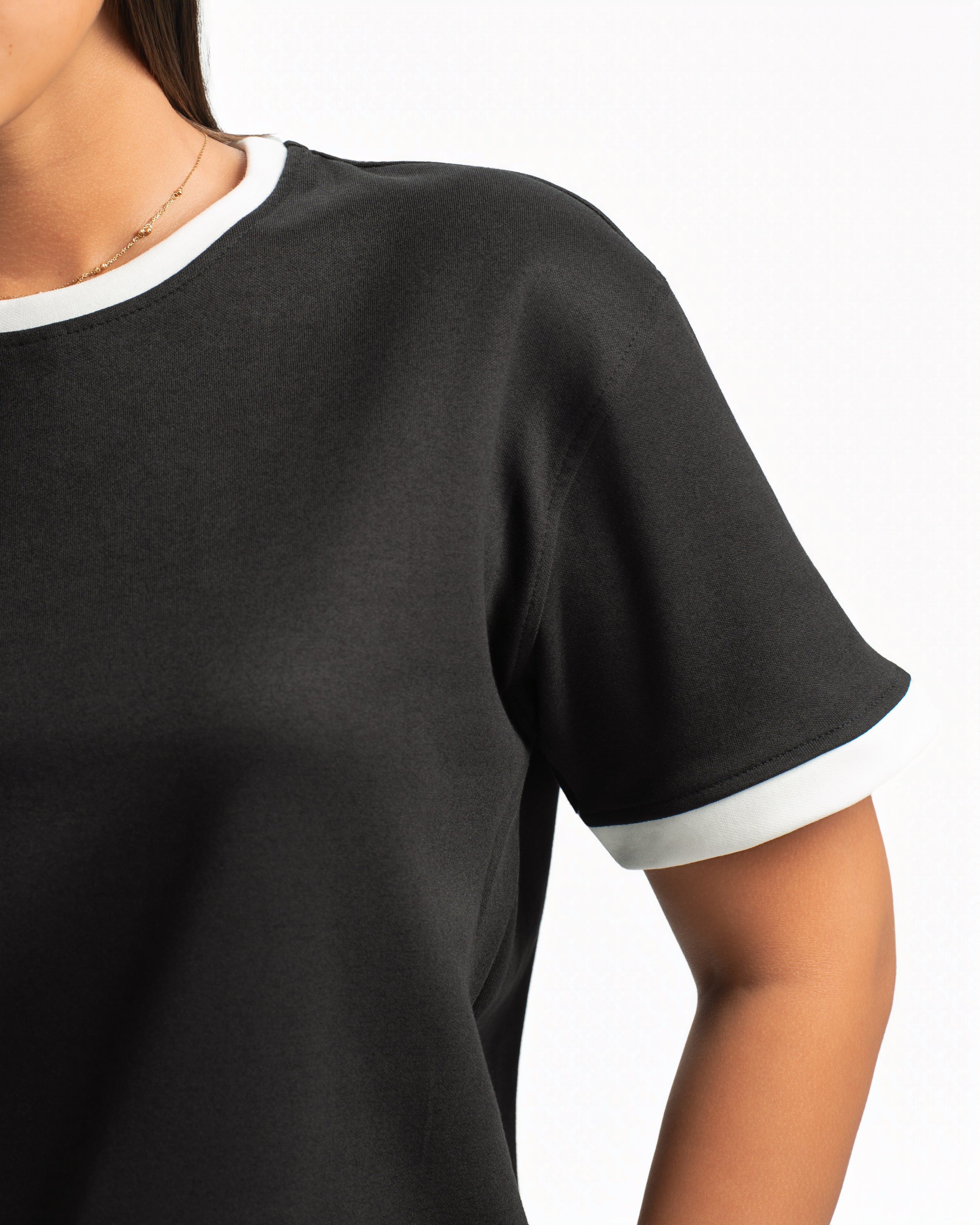 Women – Ringer Tee in Black, detail close-up (cover)