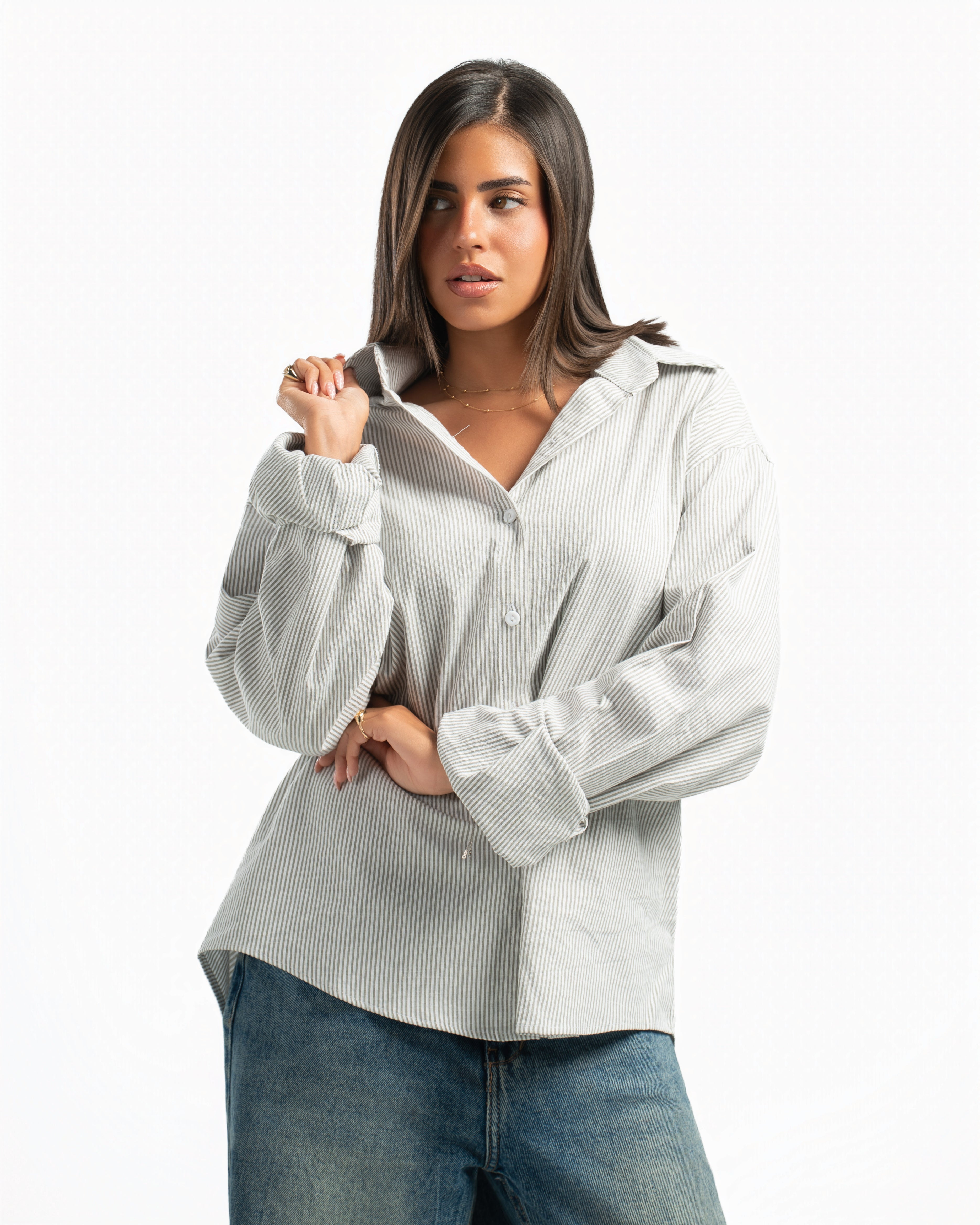 Women – Striped Shirt in Green Stripe, styled (cover)